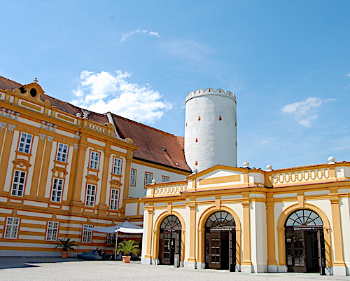 Rundungen in der historischen Architektur Stift Melk