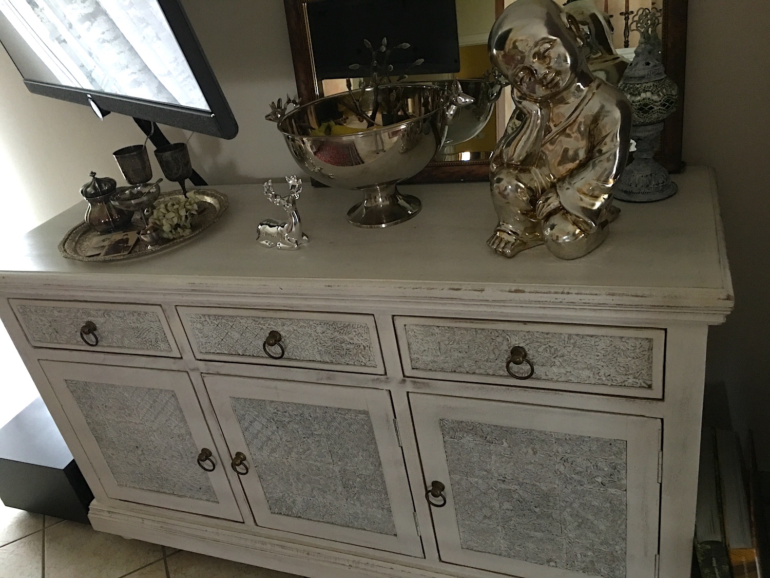 Sideboard